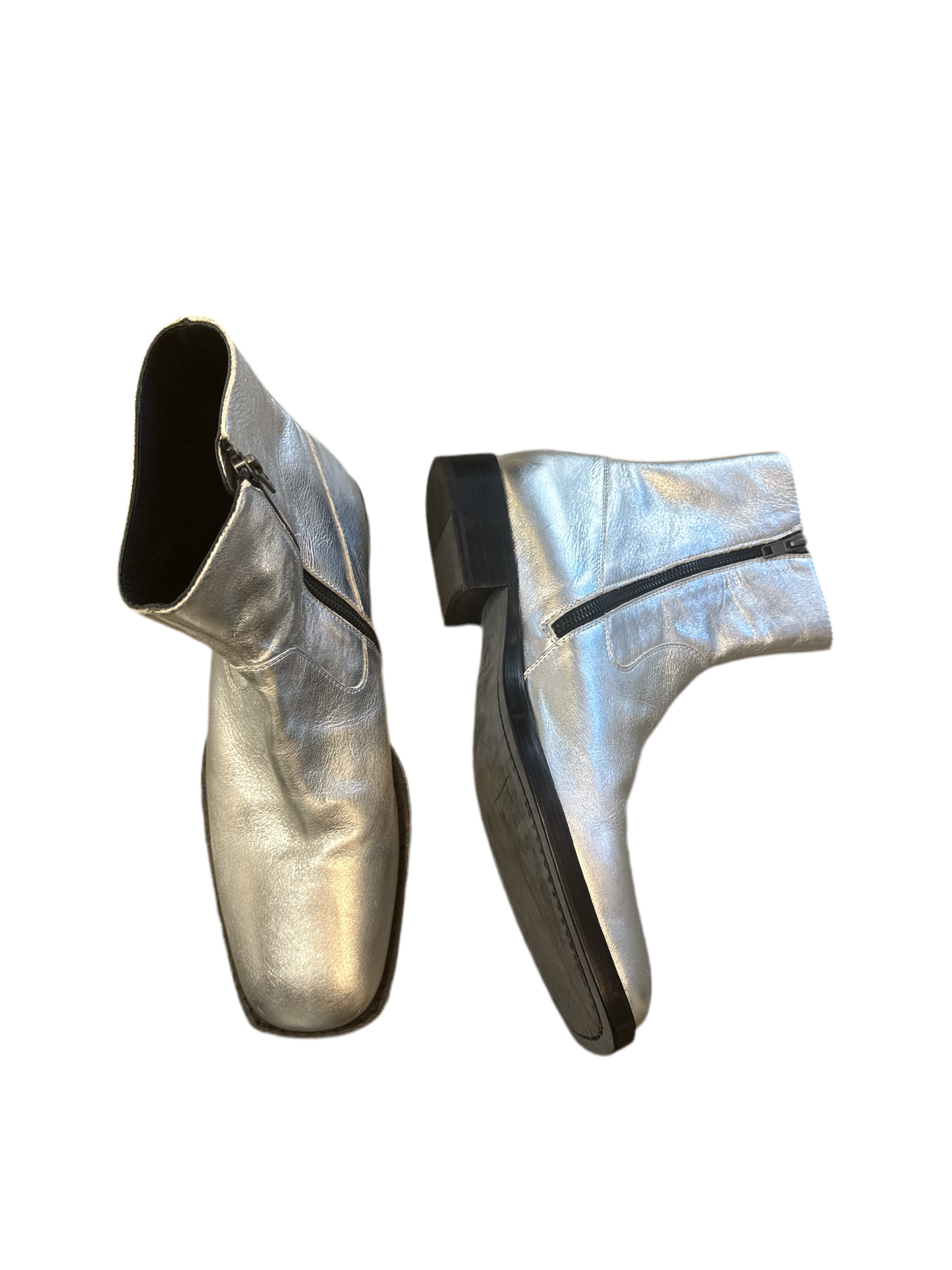 Silver ankle boots size 44