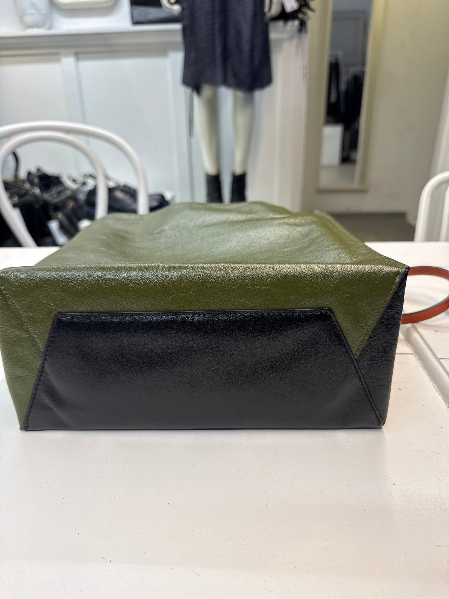 Leather bag