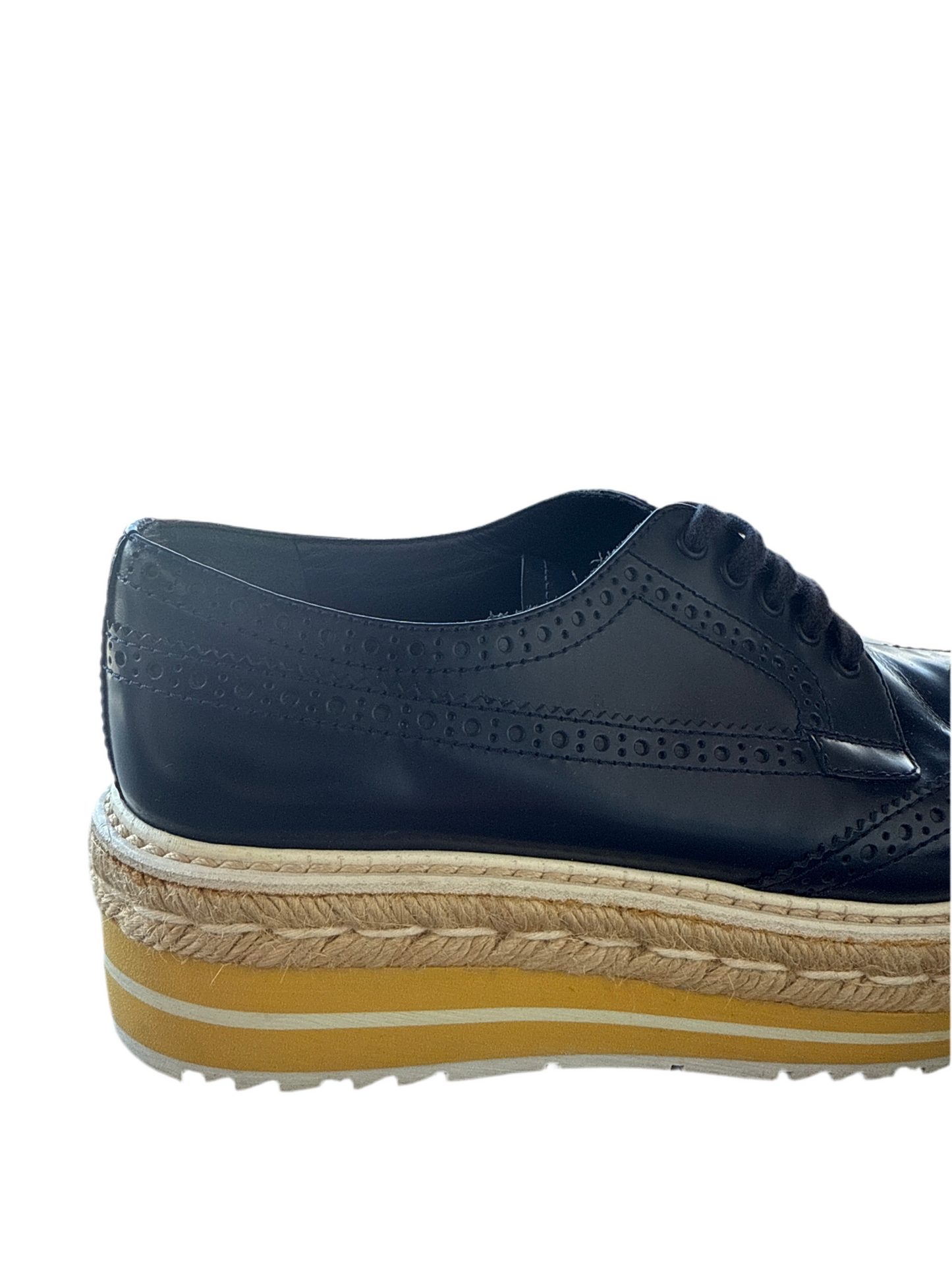 Prada donkerblauwe veterschoen maat 37,5